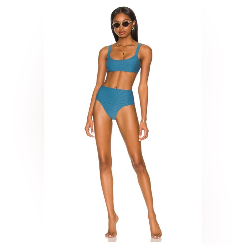 L*SPACE REVOLVE NWT DESI BOTTOM